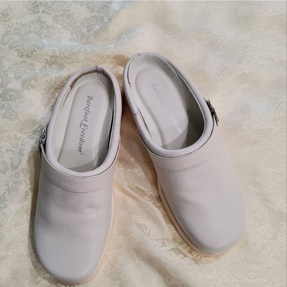 Barefoot Freedom Women's Emma Clog Shoes Size 7,5